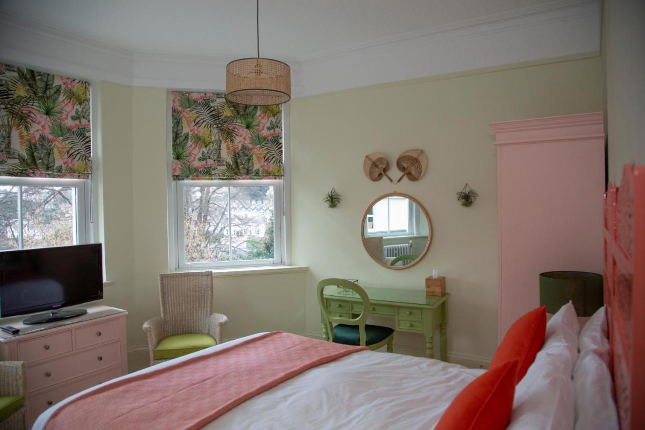 Carlton Court Bed & Breakfast Torquay Exterior photo